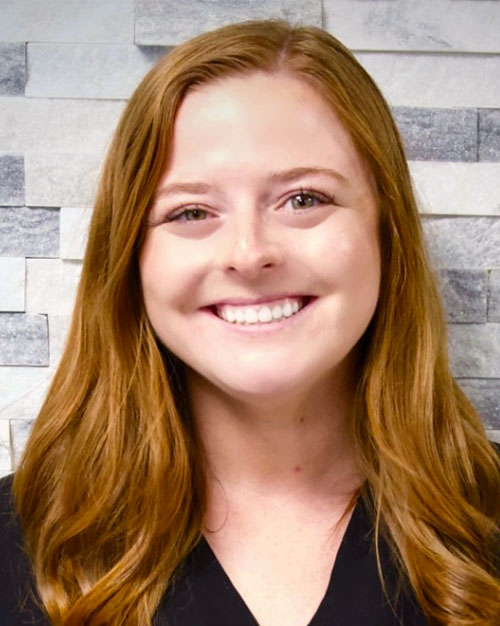 Lizzie Janess, FNP